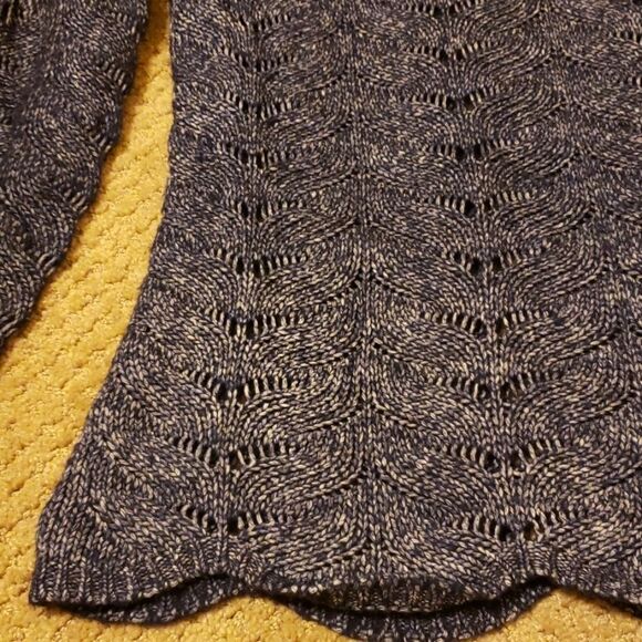 COPY - Soft surroundings sweater - Picture 5 of 8
